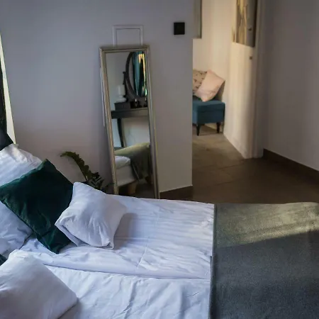 Rozany Zakatek Loft Apartment